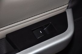 2012款福特锐界2.0T精锐天窗版