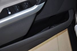 2012款福特锐界2.0T精锐天窗版