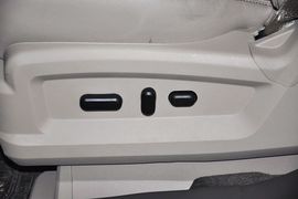 2012款福特锐界2.0T精锐天窗版