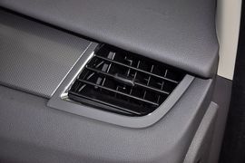 2012款福特锐界2.0T精锐天窗版