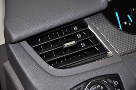 2012款福特锐界2.0T精锐天窗版