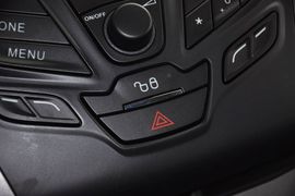 2012款福特福克斯两厢1.6L手自一体舒适型