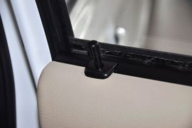 2010款大众桑塔纳志俊1.8L手动实尚型