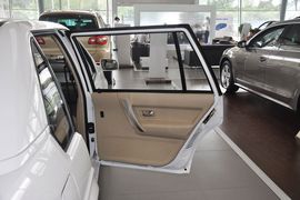 2010款大众桑塔纳志俊1.8L手动实尚型