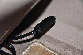 2010款大众桑塔纳志俊1.8L手动实尚型