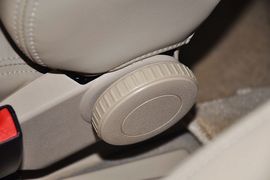 2010款大众桑塔纳志俊1.8L手动实尚型