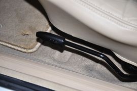 2010款大众桑塔纳志俊1.8L手动实尚型