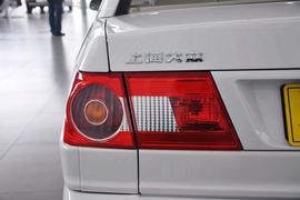 2010款大众桑塔纳志俊1.8L手动实尚型