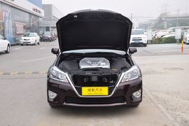 2012款一汽丰田皇冠3.0