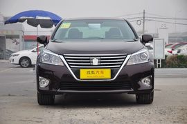 2012款一汽丰田皇冠3.0