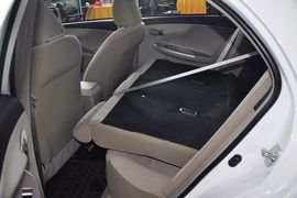 2011款丰田卡罗拉1.6L