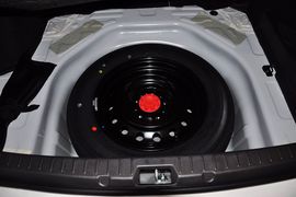2011款丰田卡罗拉1.6L