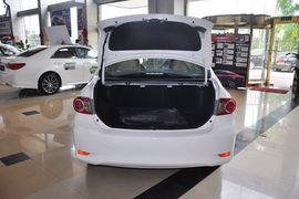 2011款丰田卡罗拉1.6L