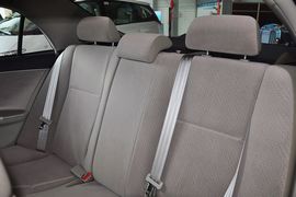 2011款丰田卡罗拉1.6L