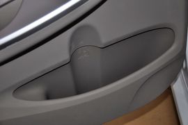 2011款丰田卡罗拉1.6L
