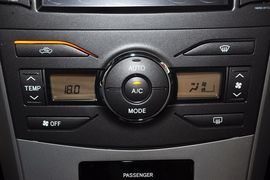 2011款丰田卡罗拉1.6L