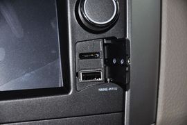 2011款丰田卡罗拉1.6L