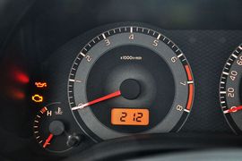 2011款丰田卡罗拉1.6L
