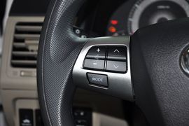 2011款丰田卡罗拉1.6L