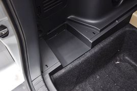 2011款丰田RAV4