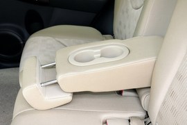2011款丰田RAV4
