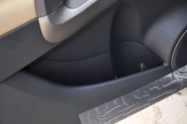 2011款丰田RAV4
