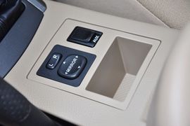 2011款丰田RAV4
