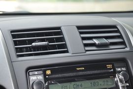 2011款丰田RAV4