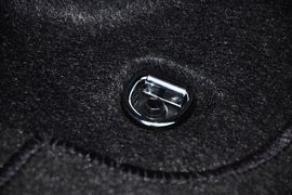 2012款丰田皇冠V6