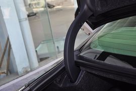 2012款丰田皇冠V6
