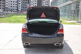 2012款丰田皇冠V6