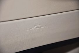 2012款丰田皇冠V6