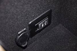 2012款丰田皇冠V6