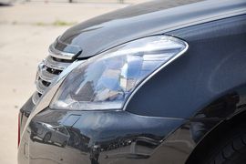 2012款丰田皇冠V6