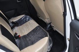 2012款铃木奥拓1.0L手动实用型到店实拍