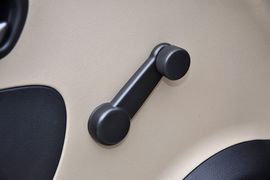 2012款铃木奥拓1.0L手动实用型到店实拍