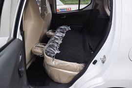 2012款铃木奥拓1.0L手动实用型到店实拍