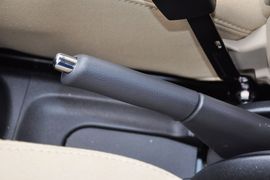 2012款铃木奥拓1.0L手动实用型到店实拍