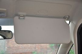 2012款铃木天语尚悦1.6L手动实用型