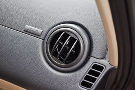 2012款铃木天语尚悦1.6L手动实用型