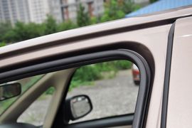 2012款铃木天语尚悦1.6L手动实用型