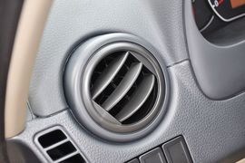 2012款铃木天语尚悦1.6L手动实用型