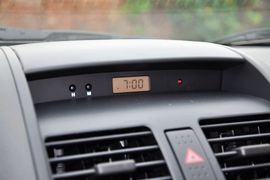 2012款铃木天语尚悦1.6L手动实用型