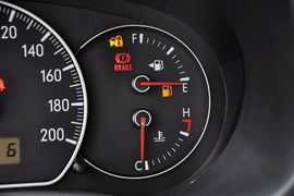 2012款铃木天语尚悦1.6L手动实用型