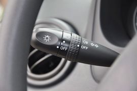 2012款铃木天语尚悦1.6L手动实用型