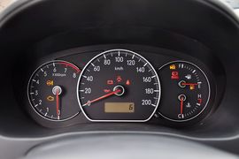 2012款铃木天语尚悦1.6L手动实用型