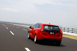 试驾2013款沃尔沃V60