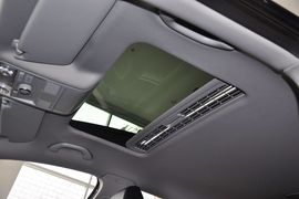2012款大众迈腾1.4TSI