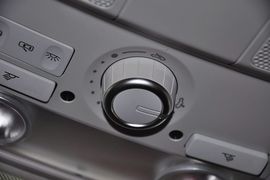 2012款大众迈腾1.4TSI