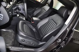 2012款大众迈腾1.4TSI